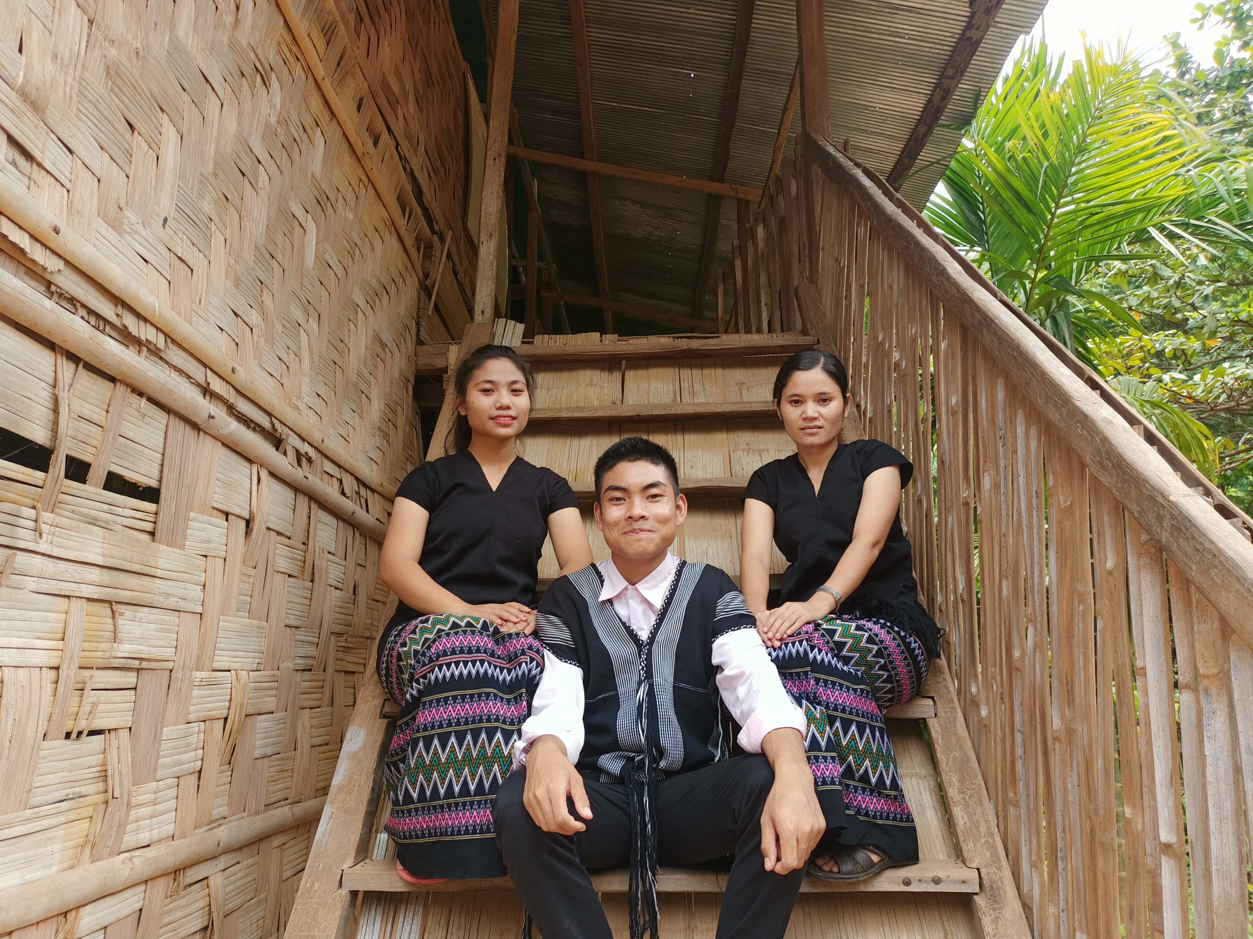 Help 4 Forgotten Allies - Karenni Bible College